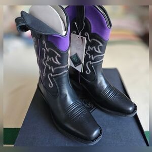 MUCK Western Square Toe Mid Calf Purple & Black Western Boots NEW In BOX S 6